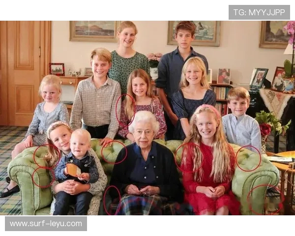 足球球星洗澡视频曝光引热议 粉丝热议背后隐私与公众形象的边界问题